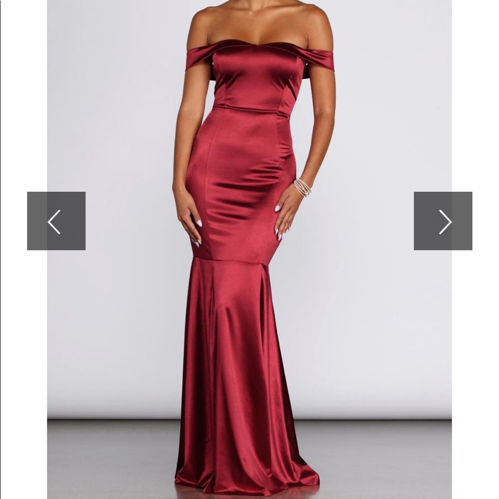 Satin burgundy dress NWT